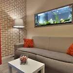 Charming House In Old Town Desenzano Apartmán